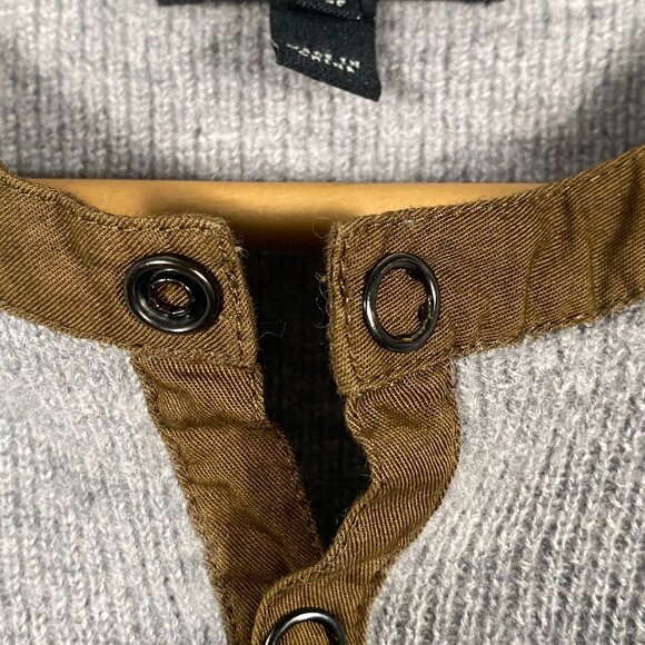 Todd Snyder Classic Henley Shirt Women's Size Medium - Picture 2 of 5